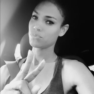 Meet your Posher, Kenia